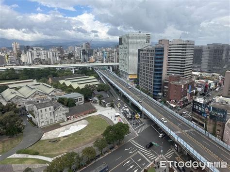 房子在高速公路旁|想買高速公路旁的大樓！ 一票建議再想想：住過很痛。